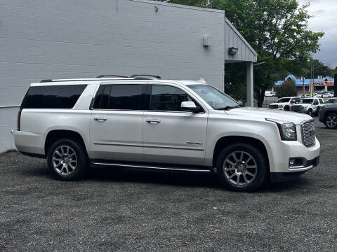 2017 GMC Yukon XL Denali