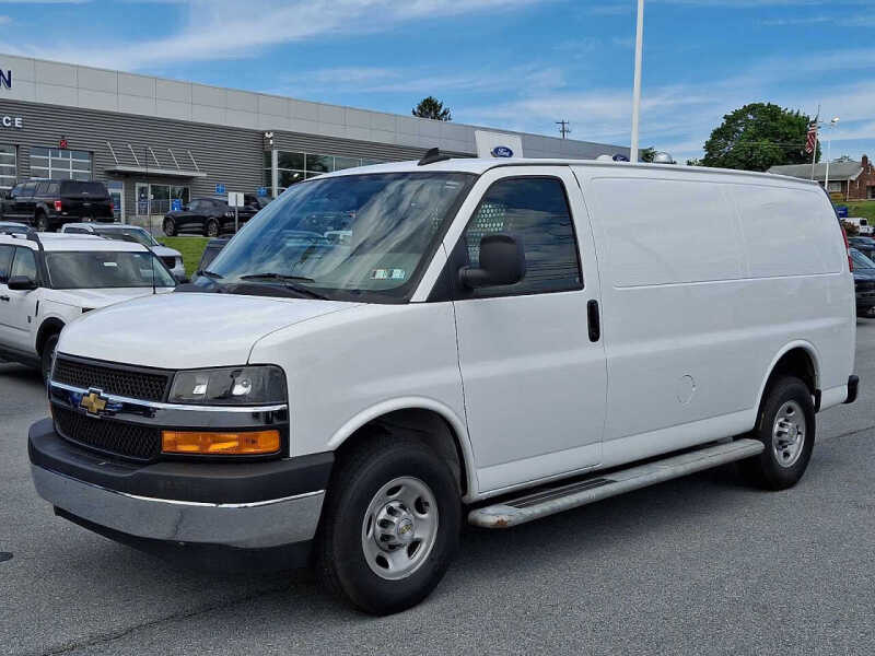 2024 Chevrolet Express 2500