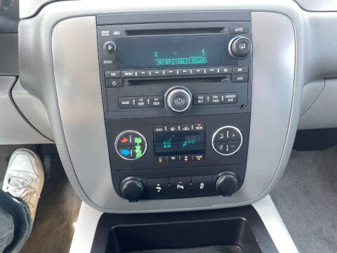 2012 Chevrolet Suburban LT