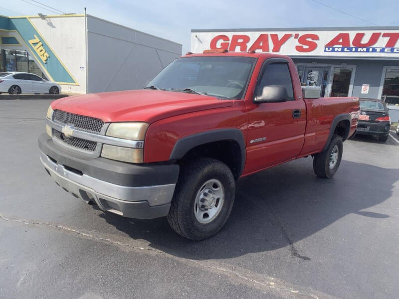 2004 Chevrolet Silverado 2500HD for sale at GRAY'S AUTO UNLIMITED, LLC. in Lebanon TN