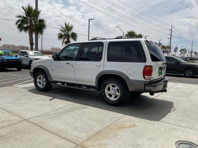 2000 Ford Explorer XLT