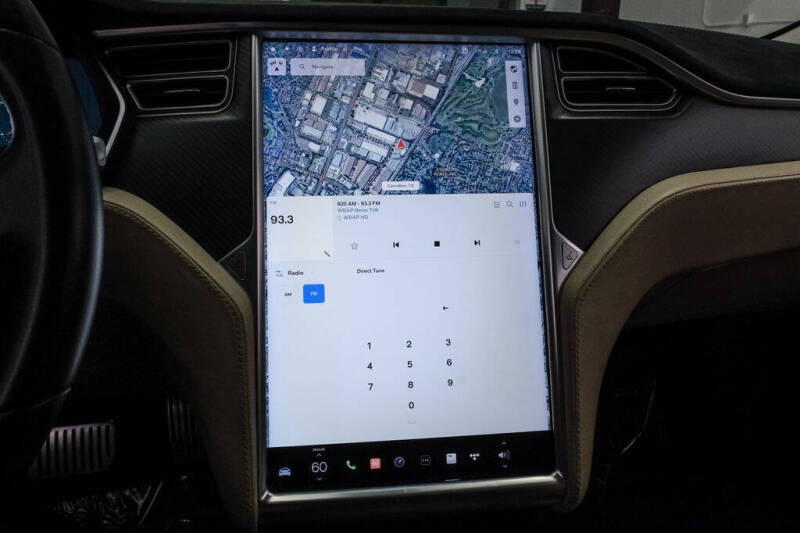 2017 Tesla Model S 90D