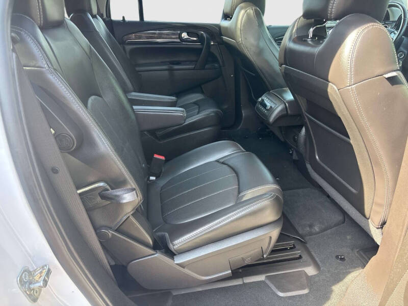 2016 Buick Enclave Leather