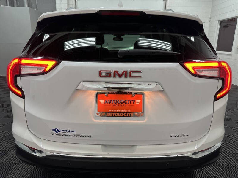 2022 GMC Terrain SLT