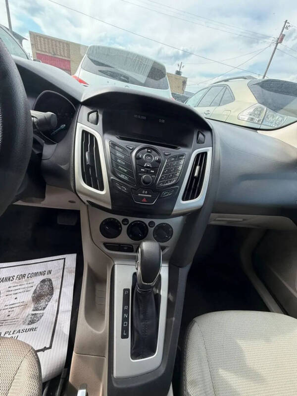2014 Ford Focus SE