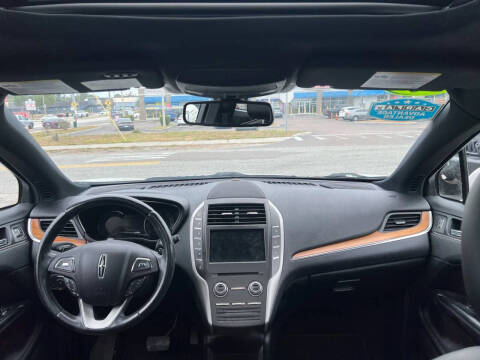 2017 Lincoln MKC Reserve