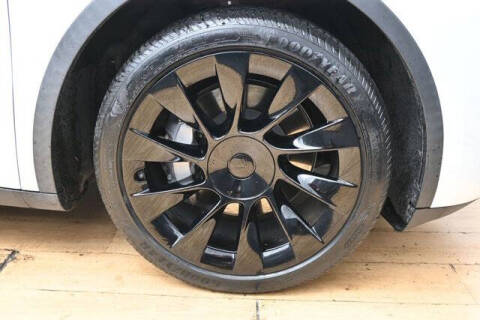 2022 Tesla Model Y Long Range