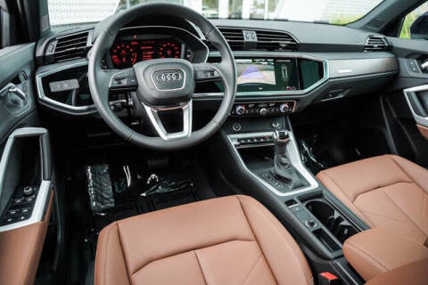 2025 Audi Q3 quattro S line Premium 45 TFSI