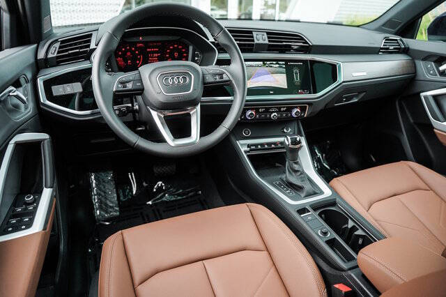 2025 Audi Q3 quattro S line Premium 45 TFSI