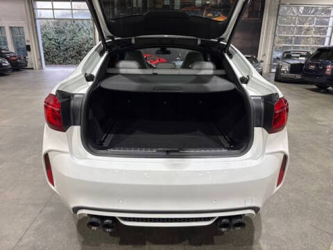 2016 BMW X6 M
