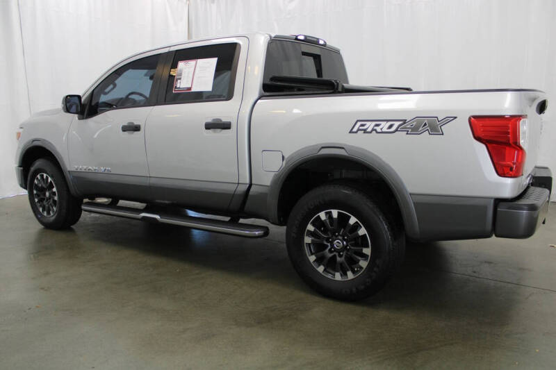 2019 Nissan Titan PRO-4X