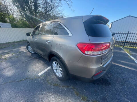 2017 Kia Sorento L