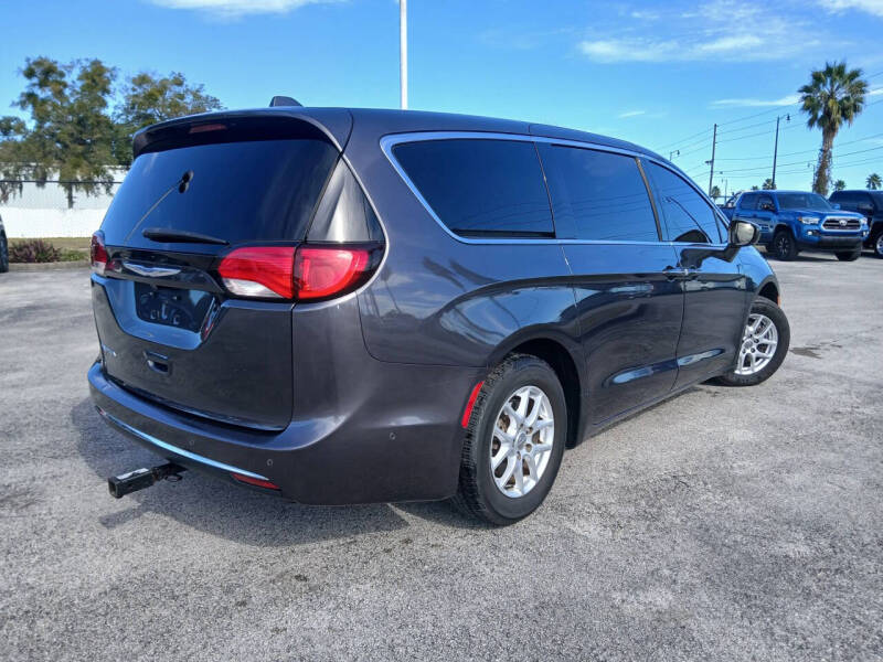 2020 Chrysler Pacifica Touring