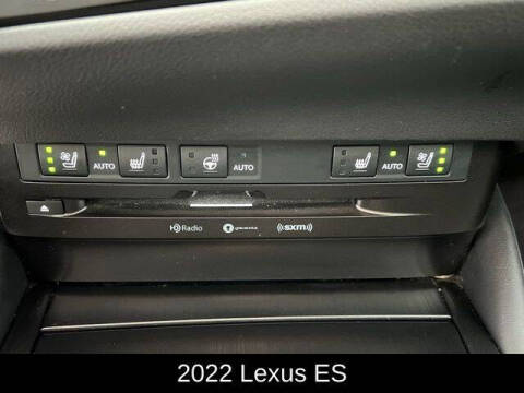 2022 Lexus ES 300h