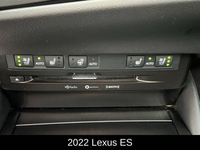 2022 Lexus ES 300h