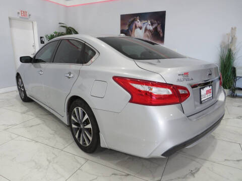 2017 Nissan Altima 2.5 SV