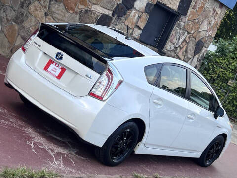 2013 Toyota Prius Three