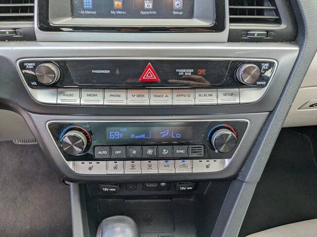2019 Hyundai Sonata 18