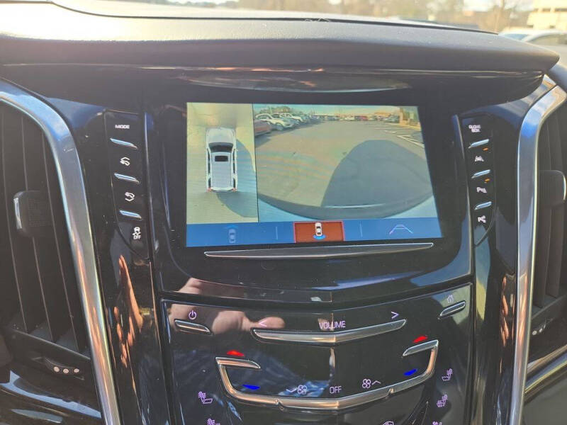 2018 Cadillac Escalade Platinum