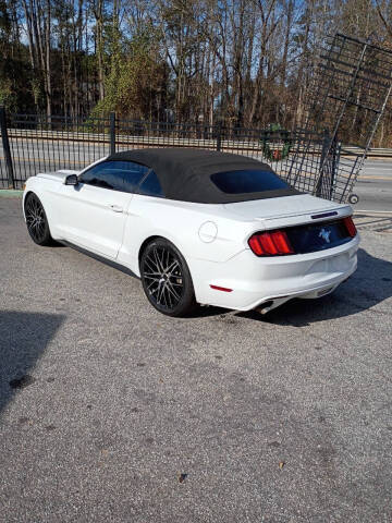 2016 Ford Mustang V6