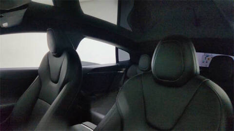 2023 Tesla Model S Plaid