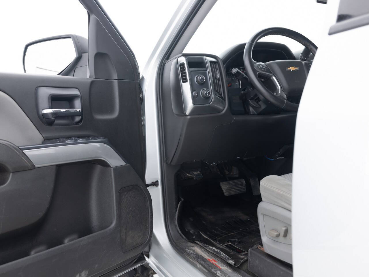 Used Car 2014 Chevrolet Silverado 1500  Lt Z71 4x4 4dr Crew Cab 5.8 Ft. Sb For Sale Under $20,000 In Coal City, Illinois