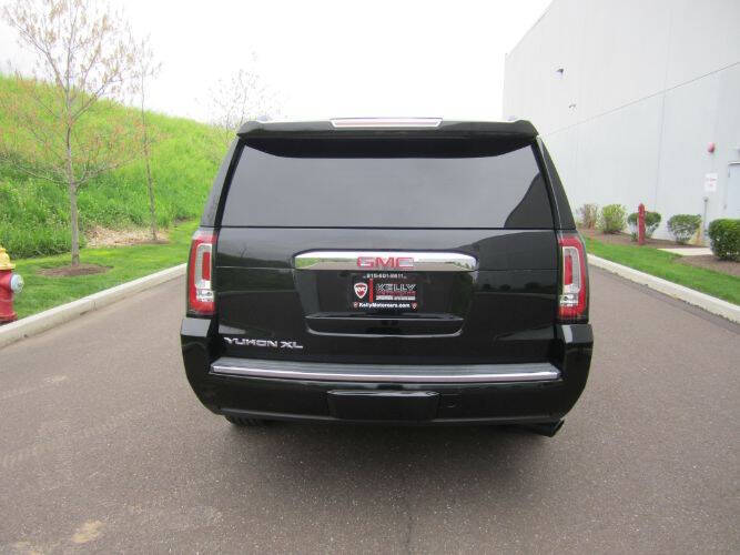 2017 GMC Yukon XL Denali