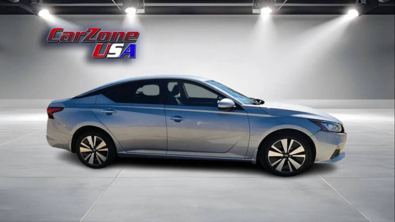 2021 Nissan Altima 2.5 SV