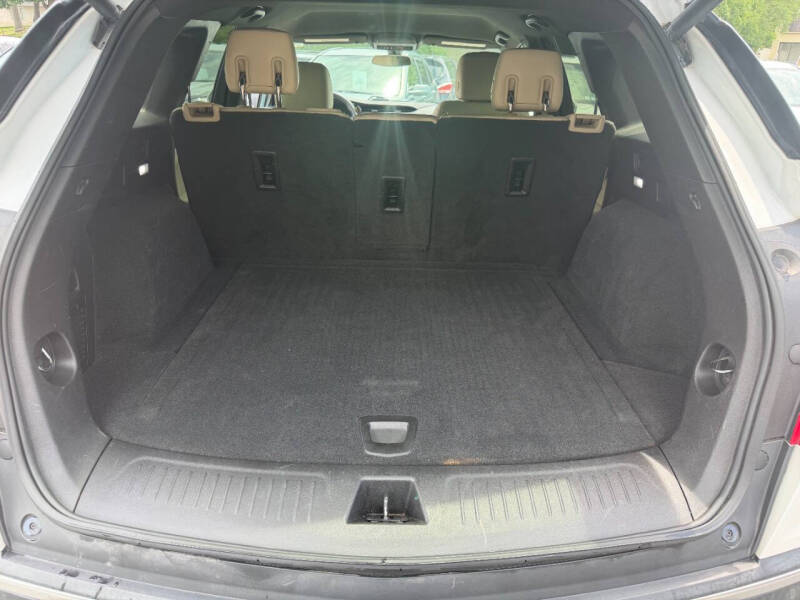 2017 Cadillac XT5