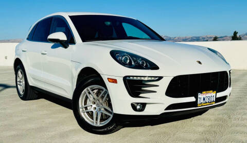 2015 Porsche Macan S
