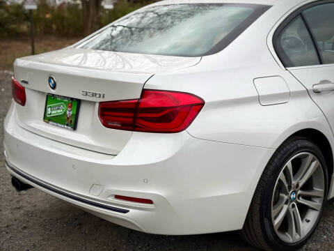 2018 BMW 3 Series 330i xDrive