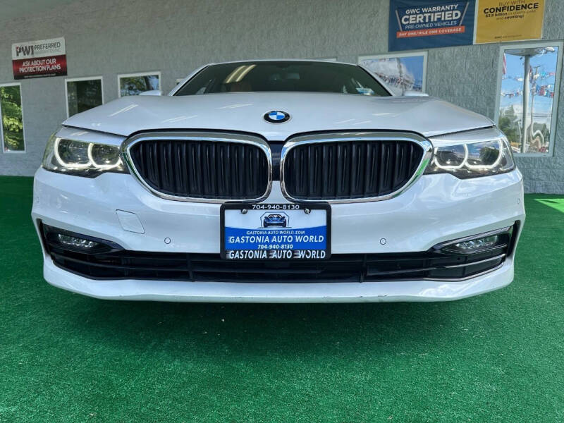2018 BMW 5 Series 530i