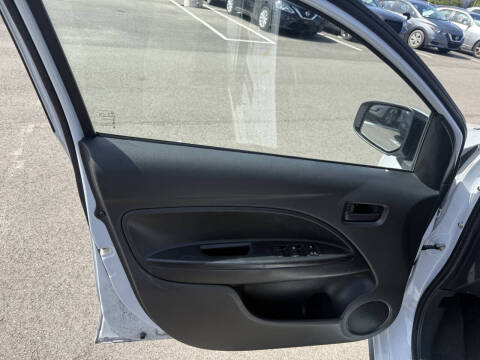 2022 Mitsubishi Mirage ES