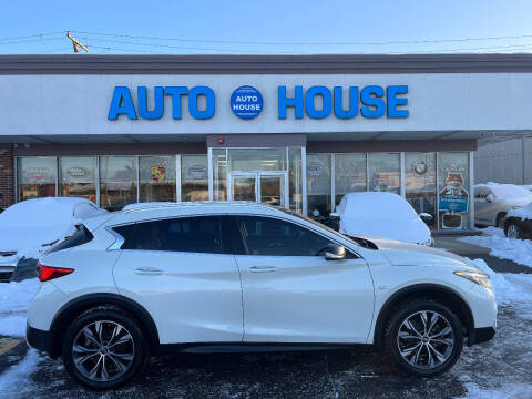 2018 Infiniti QX30 Luxury