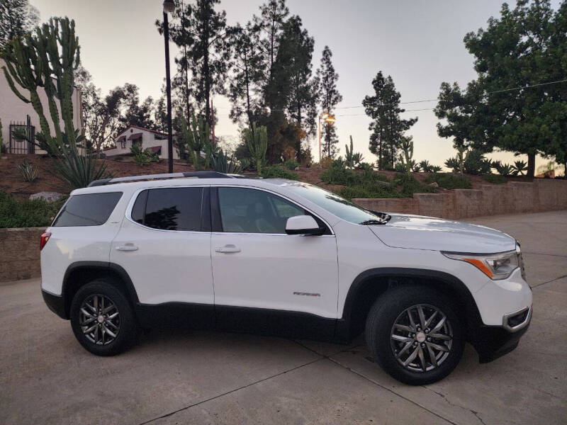 2017 GMC Acadia SLT-1
