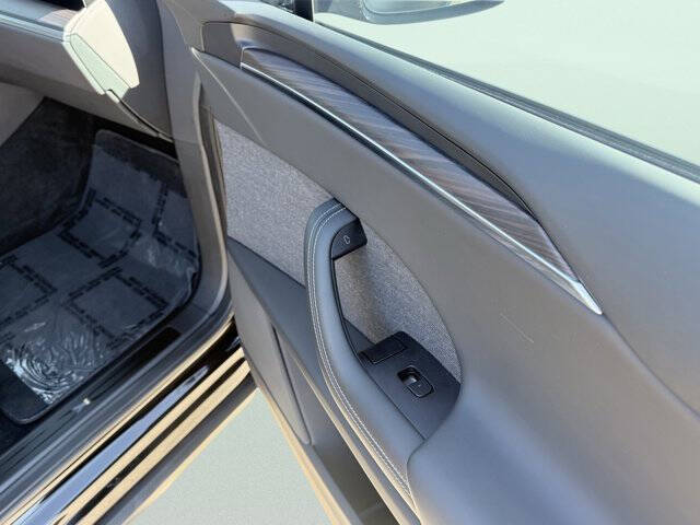 2024 Tesla Model X