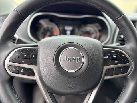 2019 Jeep Cherokee Latitude Plus