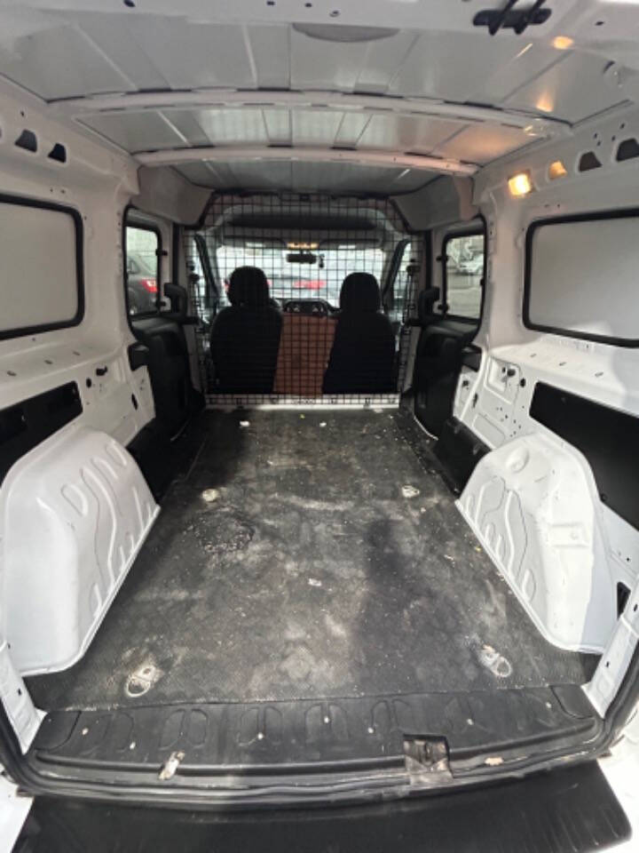 2017 RAM Promaster City SLT photo 11