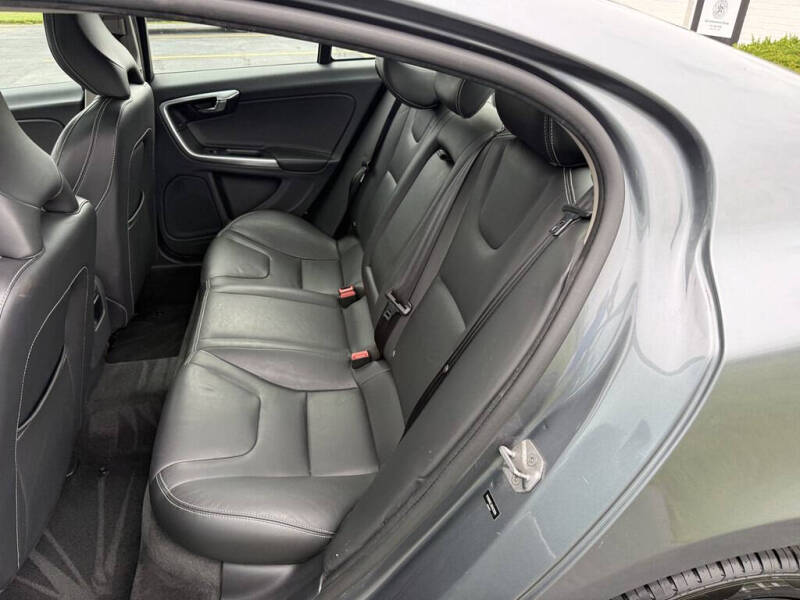 2017 Volvo S60 T5 Dynamic