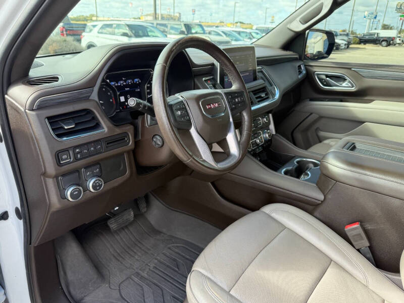 2021 GMC Yukon SLT