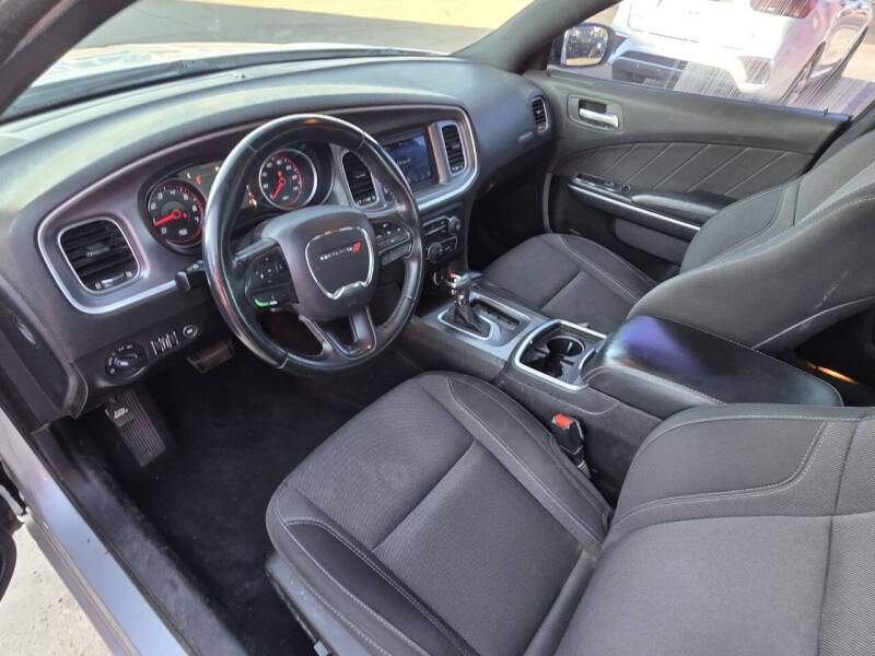 2019 Dodge Charger SXT