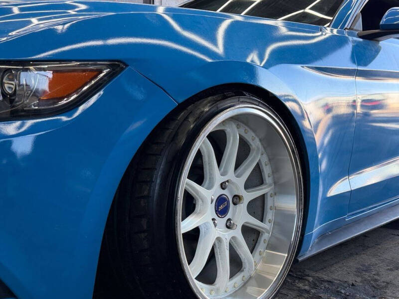 2017 Ford Mustang EcoBoost
