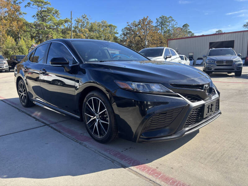 2022 Toyota Camry SE