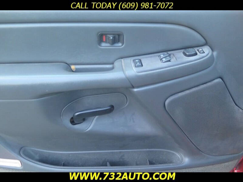 2004 Chevrolet Silverado 2500HD LS