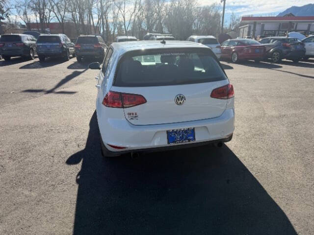 2016 Volkswagen Golf GTI SE