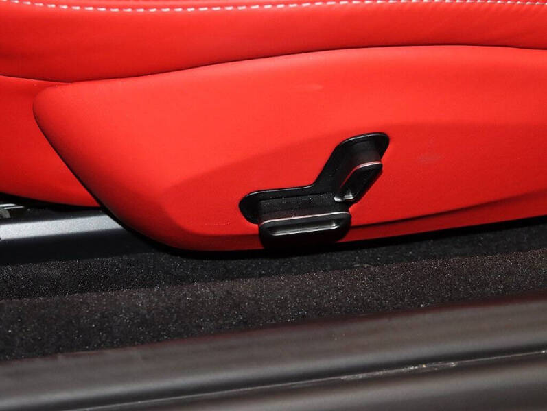 2024 Ferrari Roma Spider