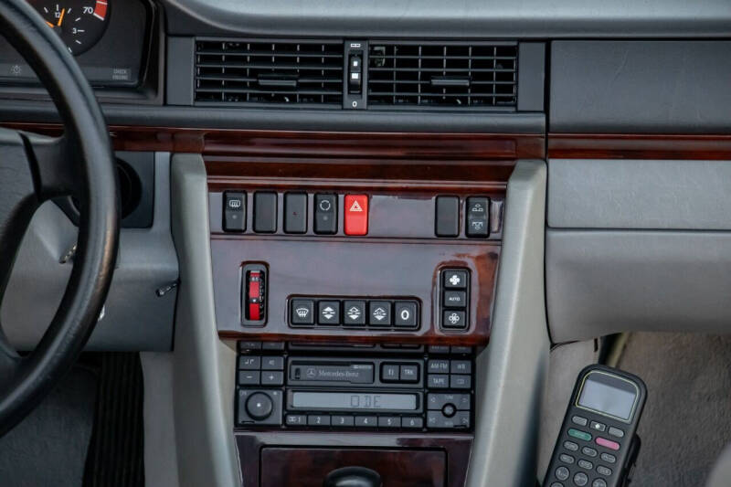 1995 Mercedes-Benz E-Class E 320