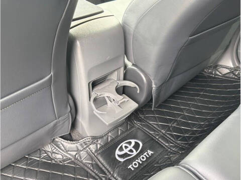 2013 Toyota Prius v
