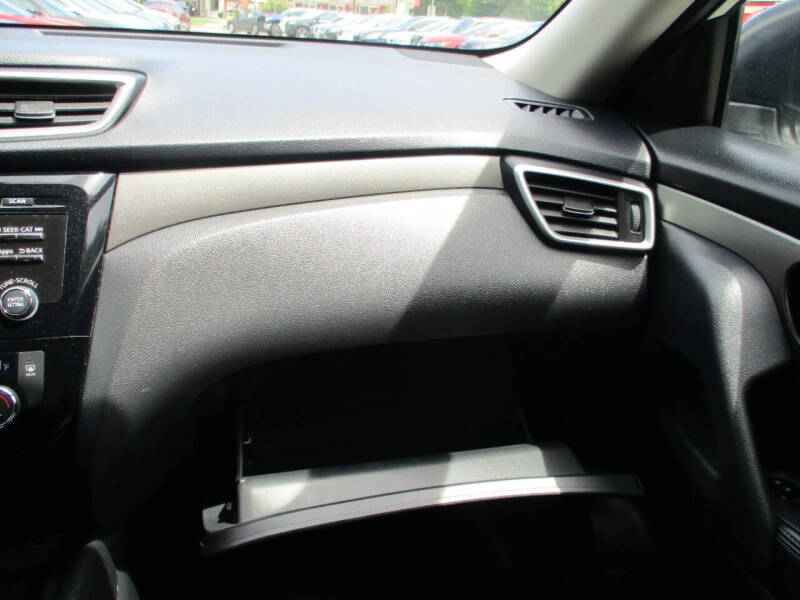 2016 Nissan Rogue S