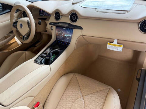 2025 Karma Revero
